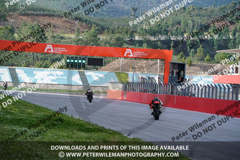 motorbikes;no limits;peter wileman photography;portimao;portugal;trackday digital images